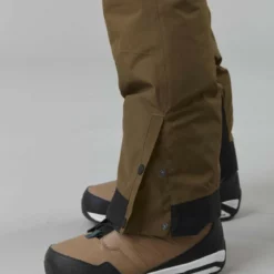 Picture Object Snowboard Pants Brown 20K (XXL Only) 13 Picture Object Snowboard Pants Brown 20K (XXL Only) -SKIBOETIEK picture object snowboard pants dark brown 20k boot connect 22133